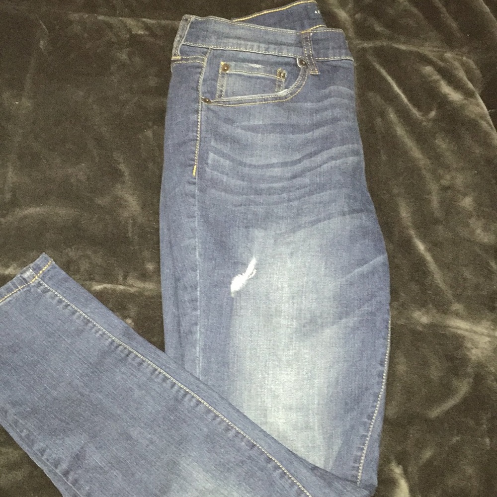 AÉROPOSTALE dark jeans